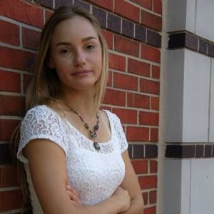 Meet your Posher, Sierra